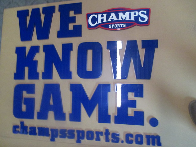 Menciptakan Kesempurnaan Visual: Neon Box dan Huruf Timbul dari PT Chico Multi Kreasi