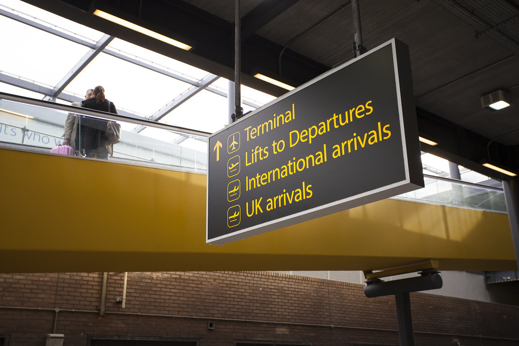 PT Chico Multi Kreasi dalam Neon Box dan Huruf Timbul