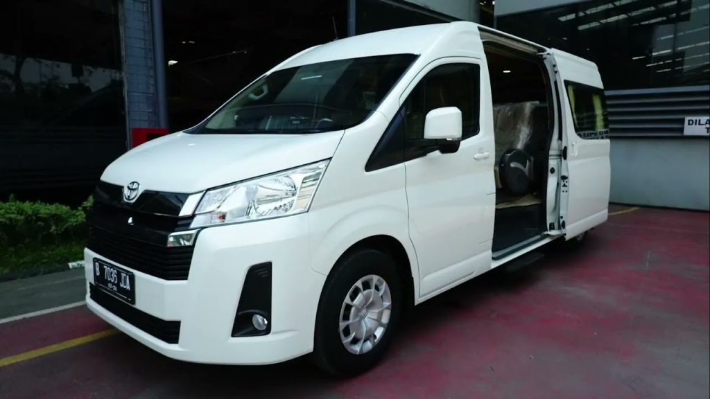 Keuntungan Menggunakan Jasa Rental Mobil Bandung